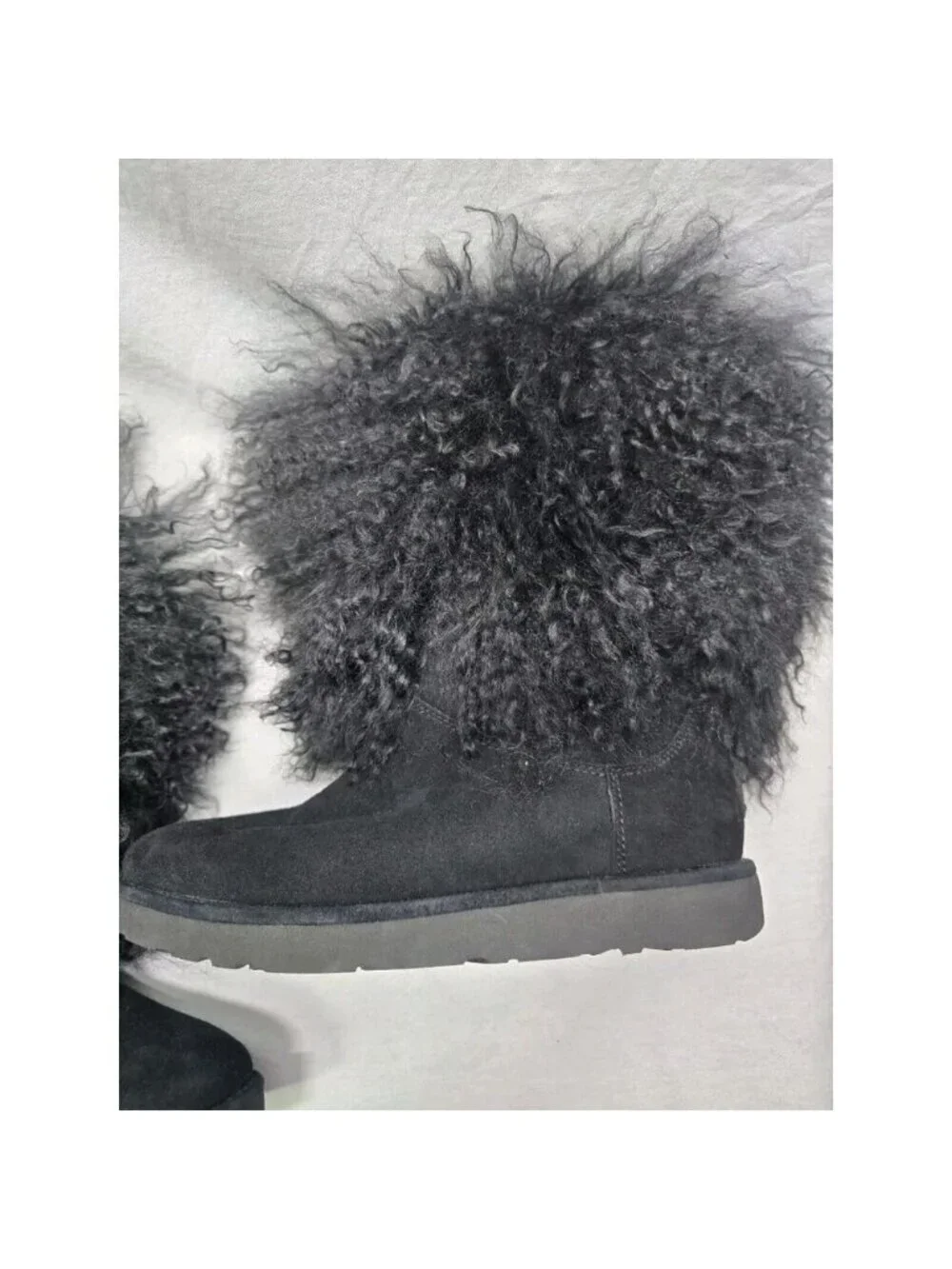 Ugg Women's Lida Boot Mongolian Sheepskin and Suede Black Size 6 US- RARE STYLE